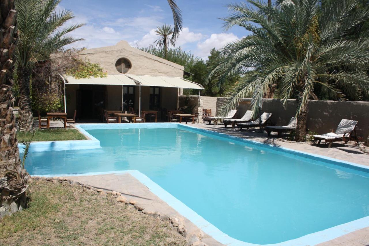 Fort Sesfontein Lodge & Safaris Екстериор снимка
