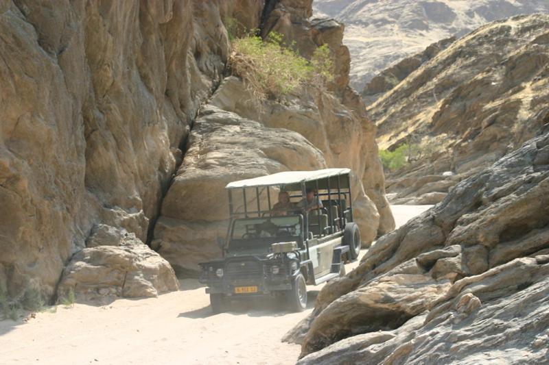 Fort Sesfontein Lodge & Safaris Екстериор снимка