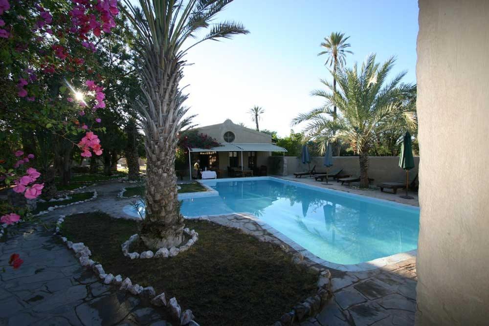 Fort Sesfontein Lodge & Safaris Екстериор снимка