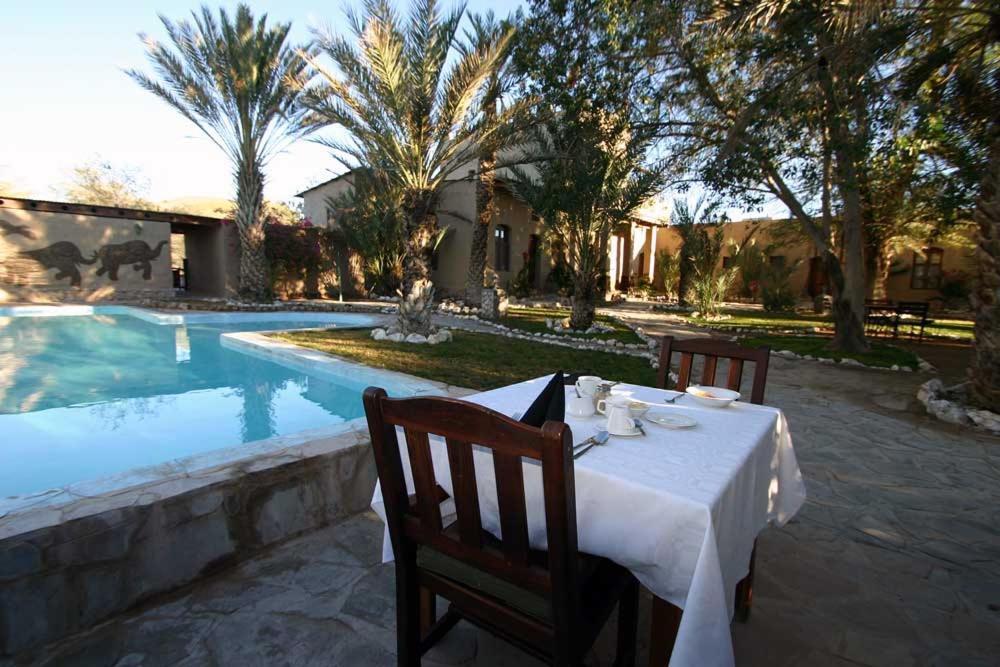 Fort Sesfontein Lodge & Safaris Екстериор снимка